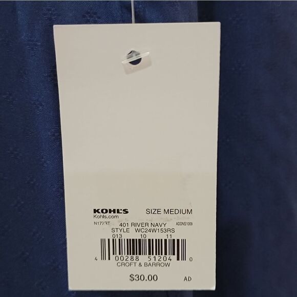 Croft and Barrow Navy Blue Sleeveless Top Front Keyhole 100% Rayon Size M - Picture 8 of 8